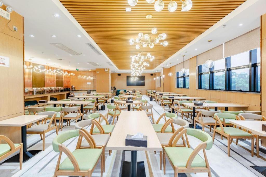 Park Lane Hotel Shunde Exterior photo