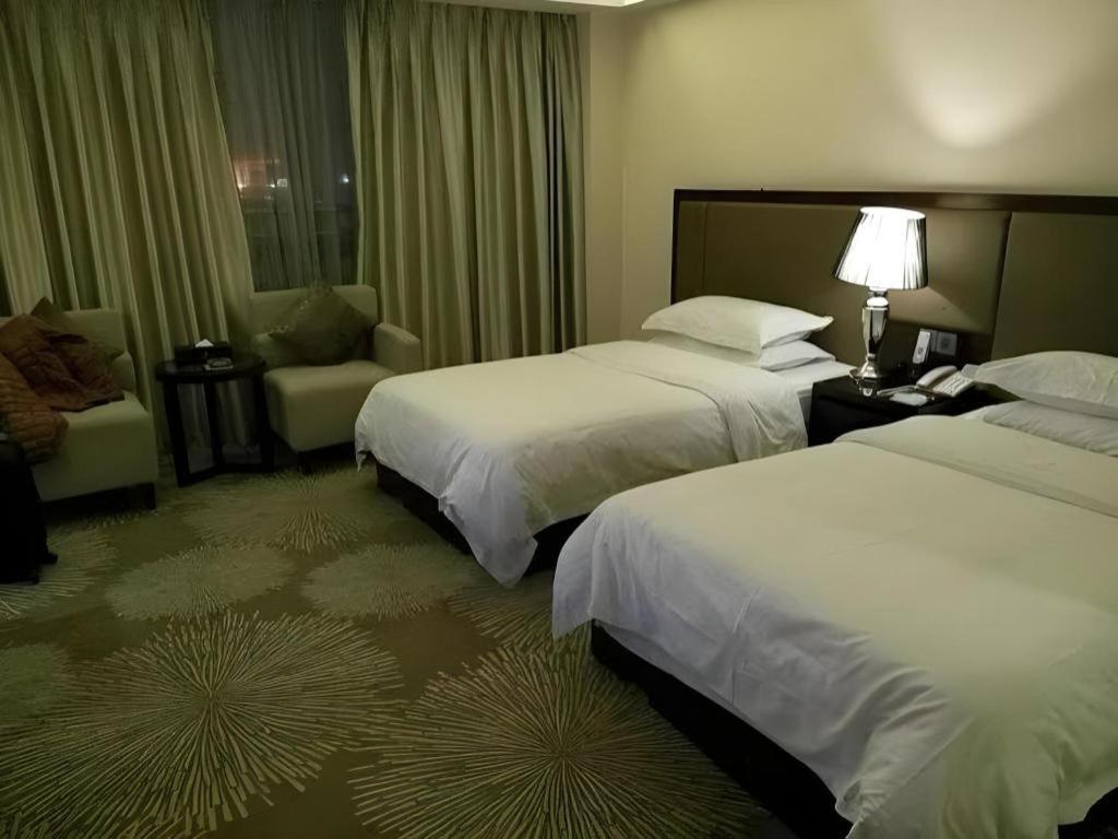 Park Lane Hotel Shunde Exterior photo