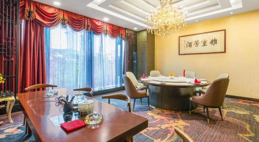 Park Lane Hotel Shunde Exterior photo
